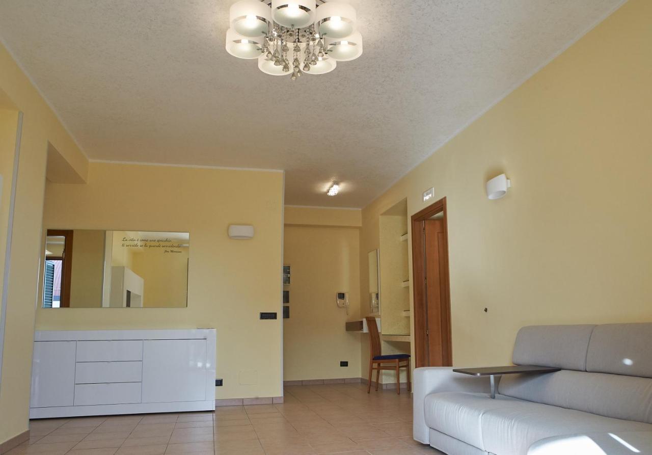 B&B Mary Grace Rossano Stazione Exterior photo
